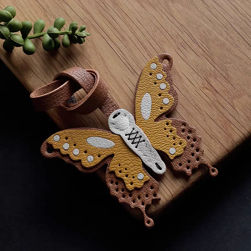 Pele de carneiro artesanal couro real bonito borboleta saco charme chaveiro presente bonito decoração para sacos requintado charme saco acessórios