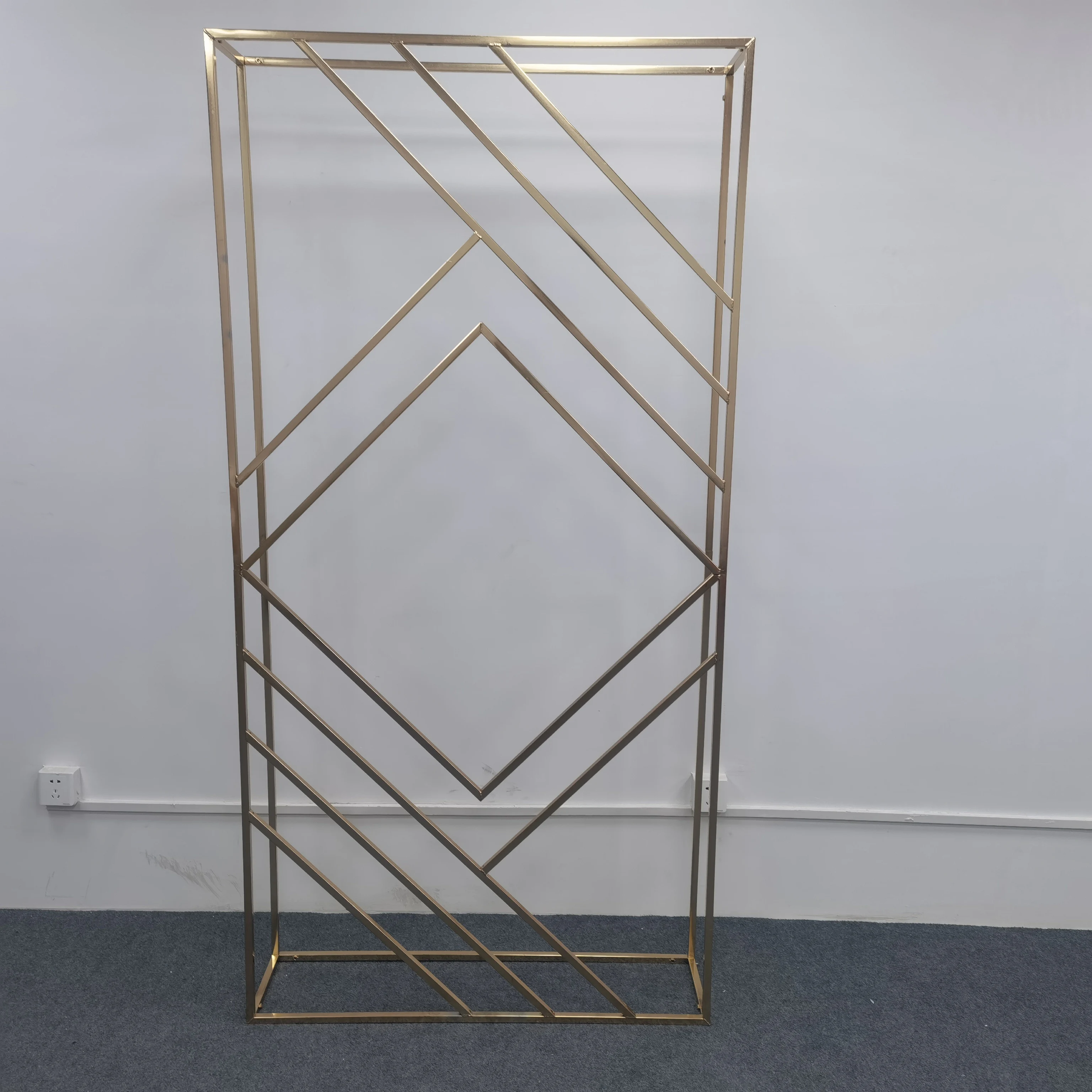 2M Gold-Plated Iron Square Screen Shelf Wedding Arch Geometric Frame Flower Stand Party Supplies Banquet Backdrop Display Props