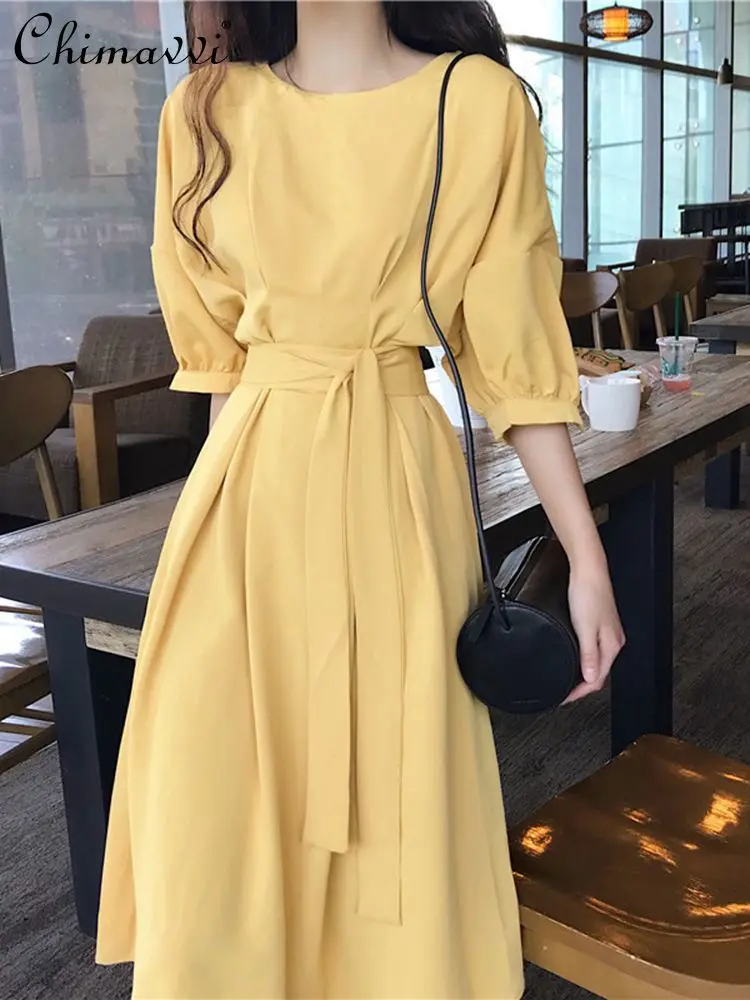 

French Retro Chic Solid Color Round Neck Short Sleeves Lace-up High Waist Slim Fit A-Line Fairy Dress for Women Summer 2024