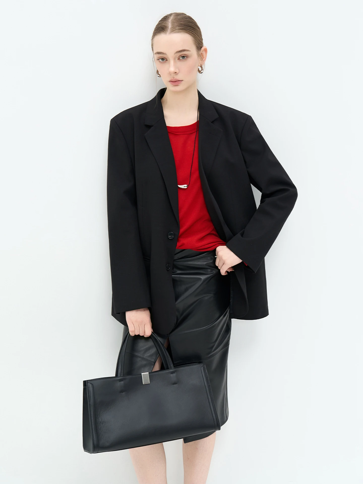 

Женский повседневный костюм LUR: модный свободный пиджак-жакет весна 2026, визуально стройнящий, из полиэстера, ветрозащитный, с воротником-стойкой