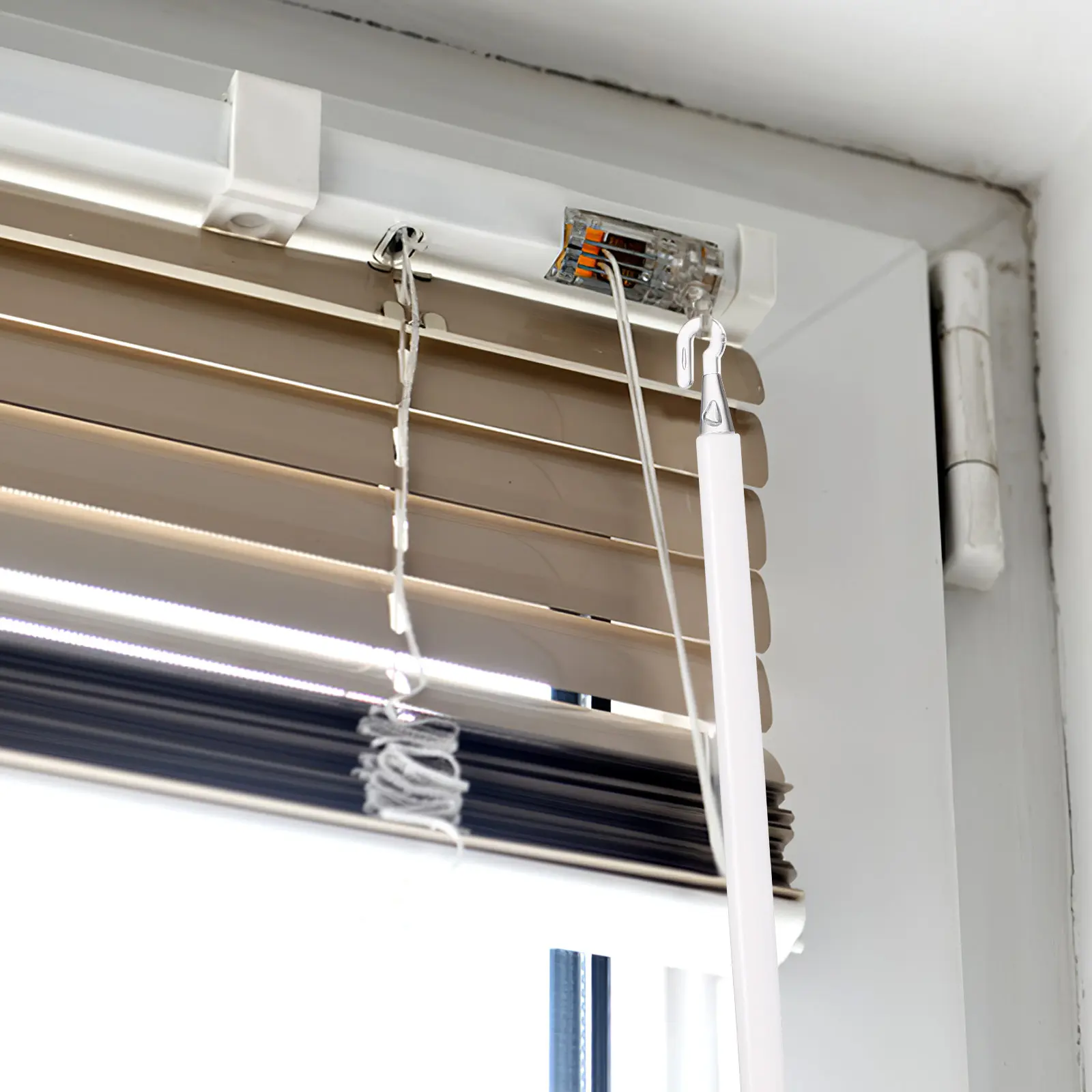 3Pcs Blind Rod Replacement with Hook Blind Tilt Wands for High Windows Easy Operation Fatigue-Free Grip Sleek Modern Design
