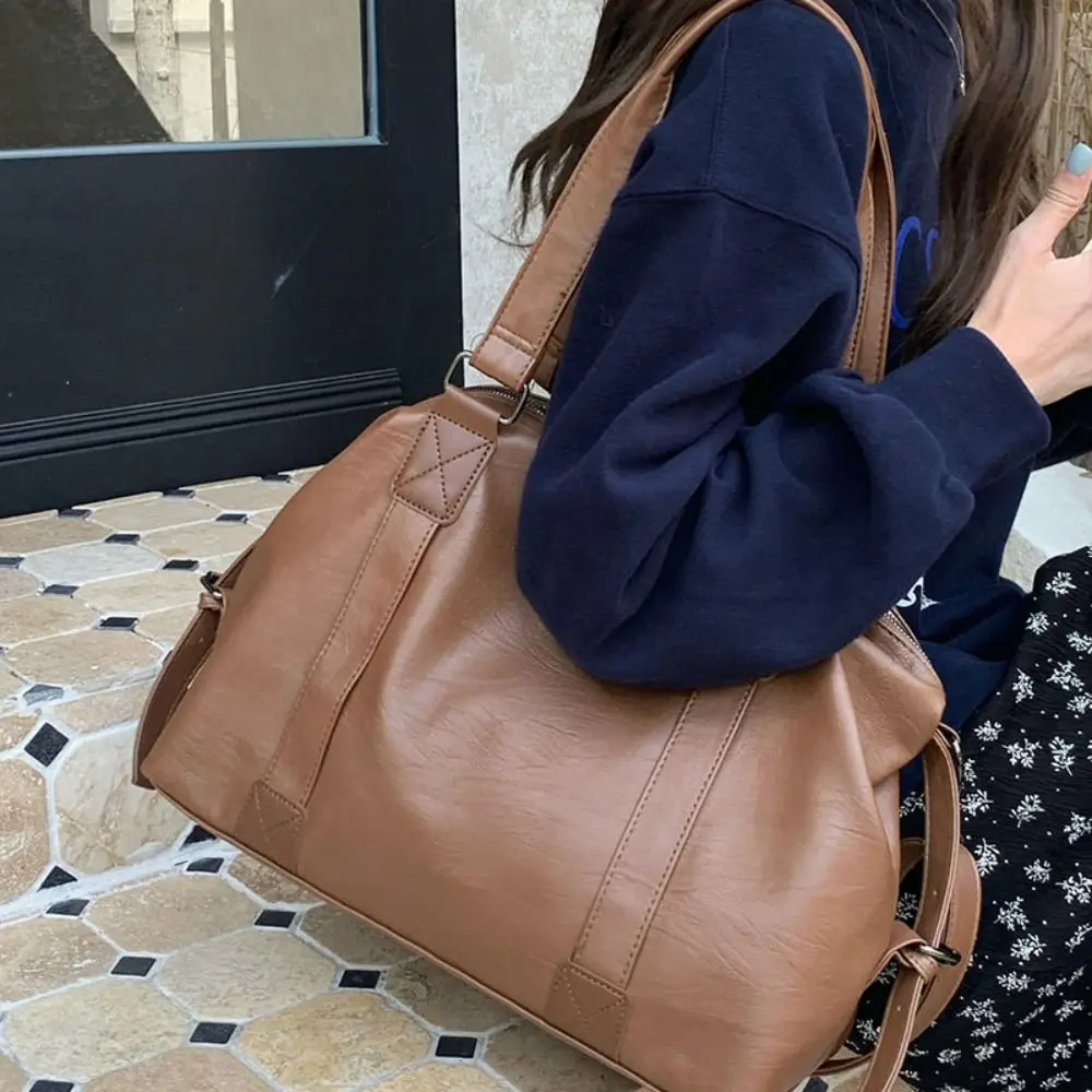 Minimalist Waterproof Travel Luggage Bag Casual Large Capacity Tote Bag Commuting Simple Nylon Duffle Bag Travel