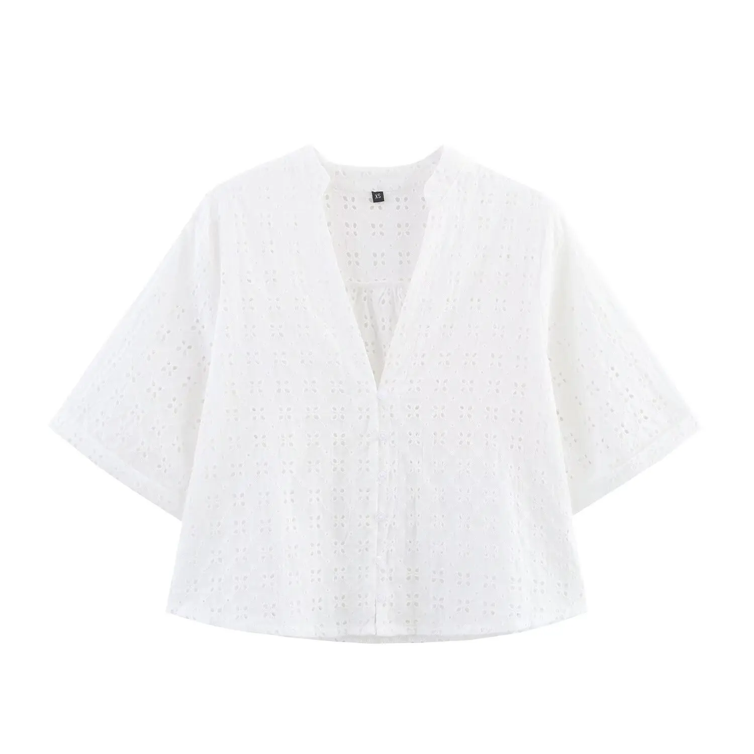 

WOMAN 2026 summer new fashionable casual single breasted short sleeved hollow embroidery shirt retro women's cardigan Mujer chic