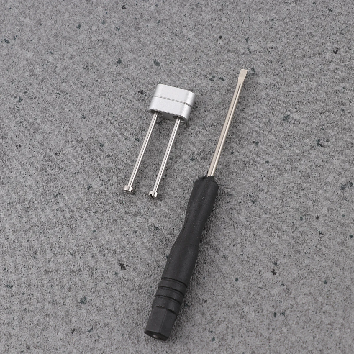 

1Set Watch Strap Connecting Rod Stainless Steel Silver Compatible Core Rings Screwdriver Included Easy Assemble
