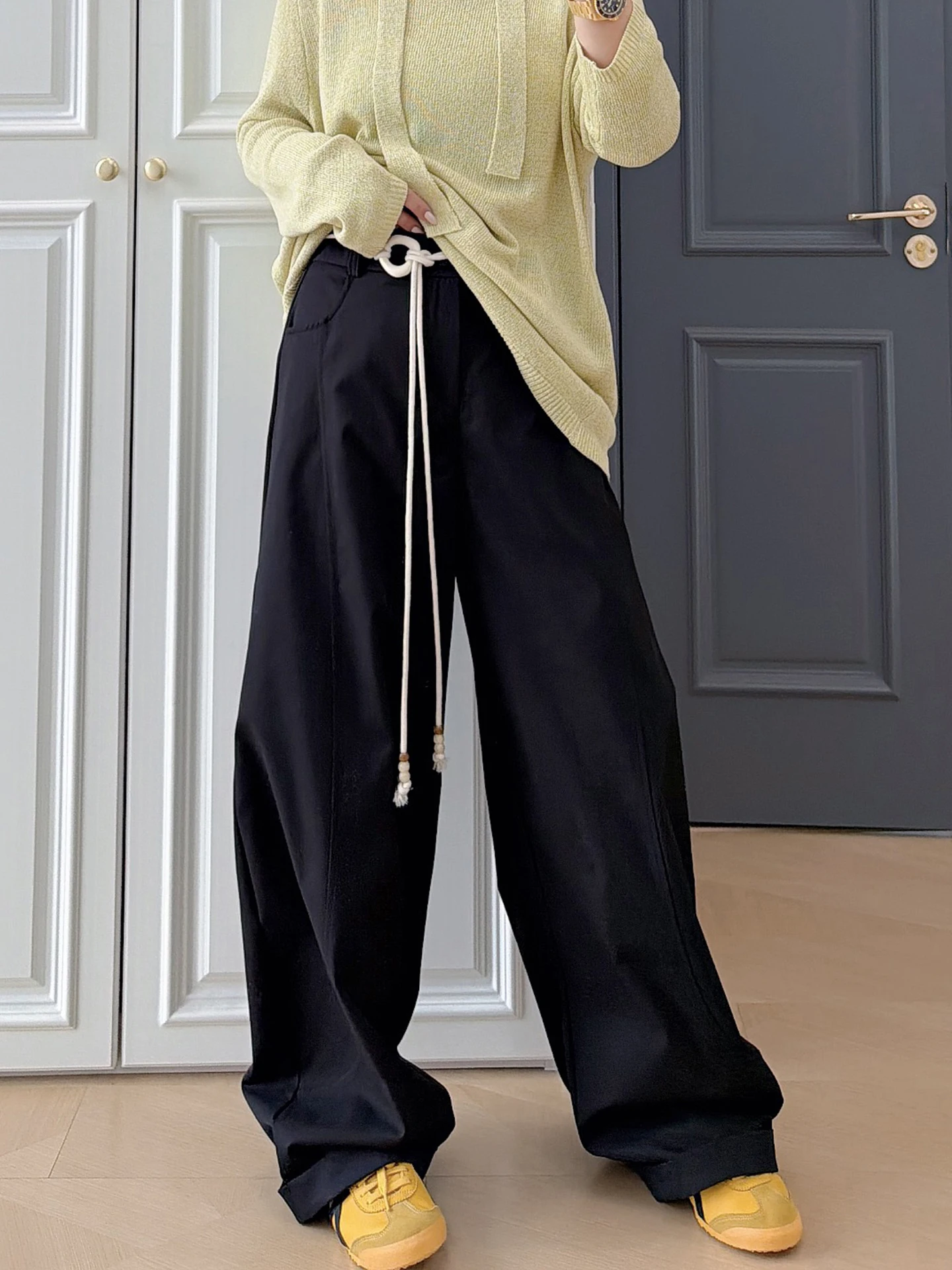 

Повседневные брюки с высокой талией и широкими штанинами в американском стиле, свободного кроя, скрывающие недостатки фигуры, больших размеров, женская одежда