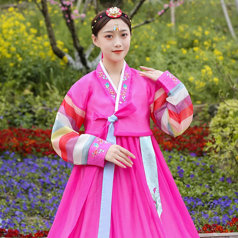 

New Korean-style embroidered rainbow sleeve Hanbok women's daily wear Korean court wedding dress performance dance dress