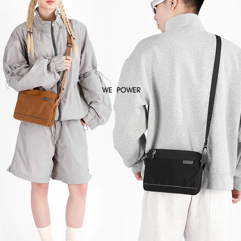 Polyester fabric ultra-light square minimalist men's crossbody bag portable and water-resistant women's travel shoulder bag