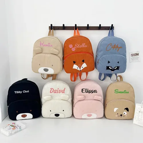Imagen 1 del producto Mochila para niños con nombre personalizado, bolso de pana con oso de dibujos animados con gran capacidad, mochila de felpa con nombre bordado para niños