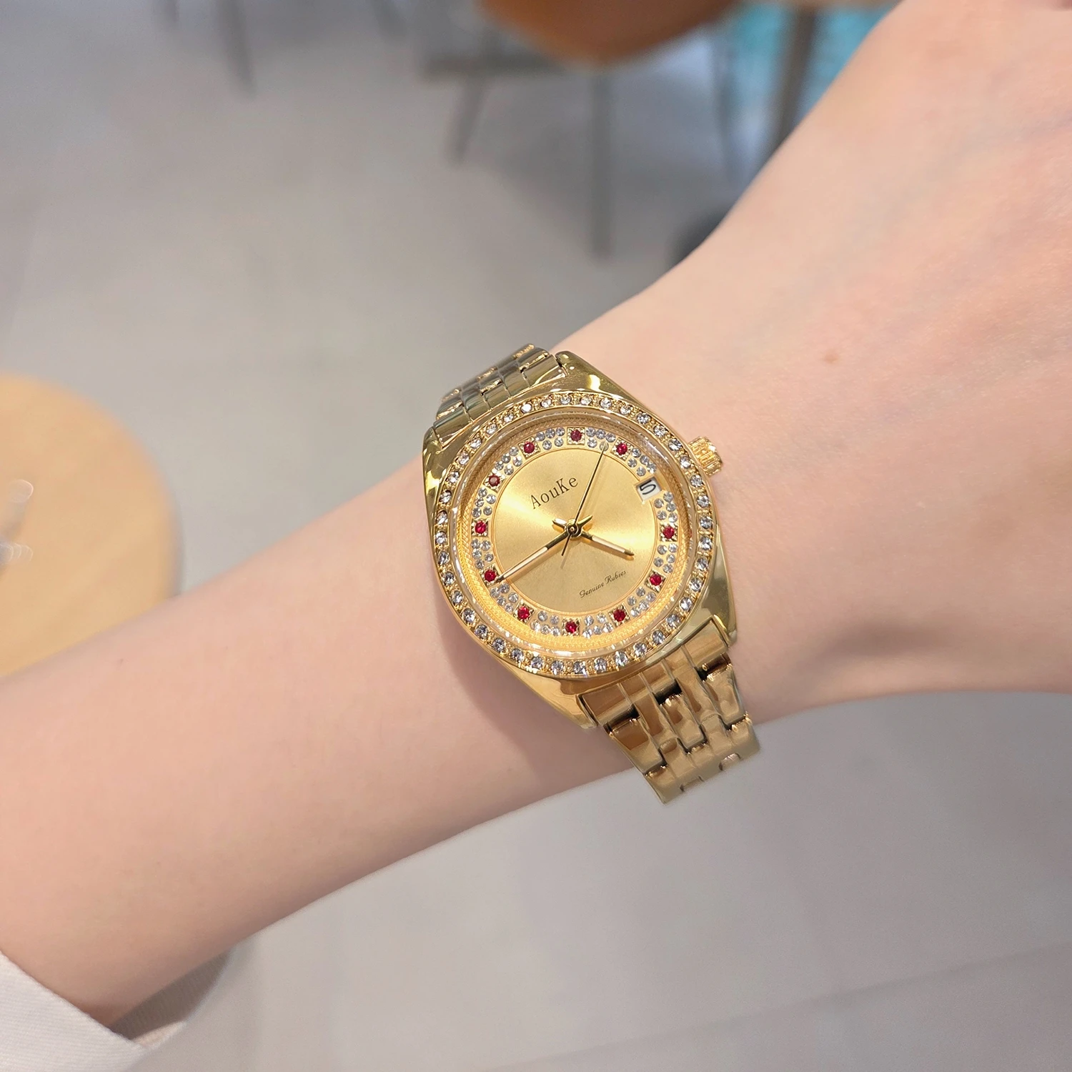 

Full Diamond Watch Women's New Girls' Watch Brand Casual Fashion Quartz Watch Light Luxury Niche Women's Small Gold Watch Gift