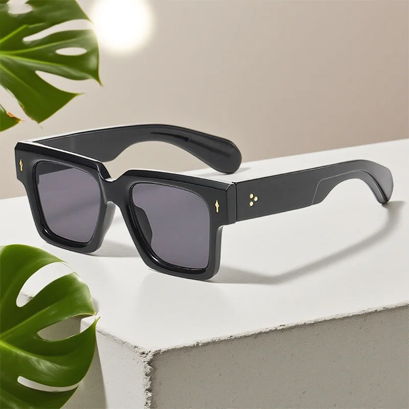 Sonnenbrille Männer Frauen Platz Mode Sonnenbrille Luxus Marke Designer Retro Outdoor Urlaub Party Geschenke Zubehör gafas de sol Herren