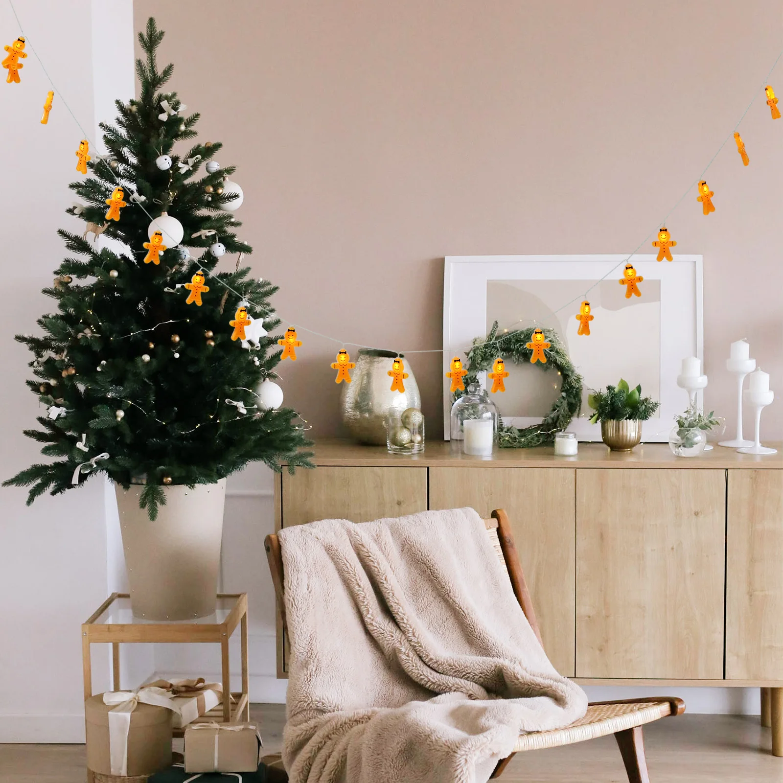 

1Pcs Christmas String Light Ornament Adorable Xmas String Lamp Delicate Beautiful Design for Indoor Decoration