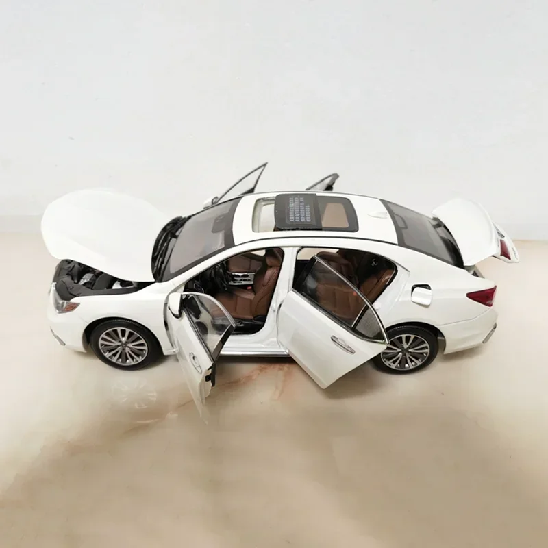 Diecast 1:18 Scale HONDA ACURA TLX-L Alloy Car Model Collection Souvenir Display Ornaments Vehicle Toy