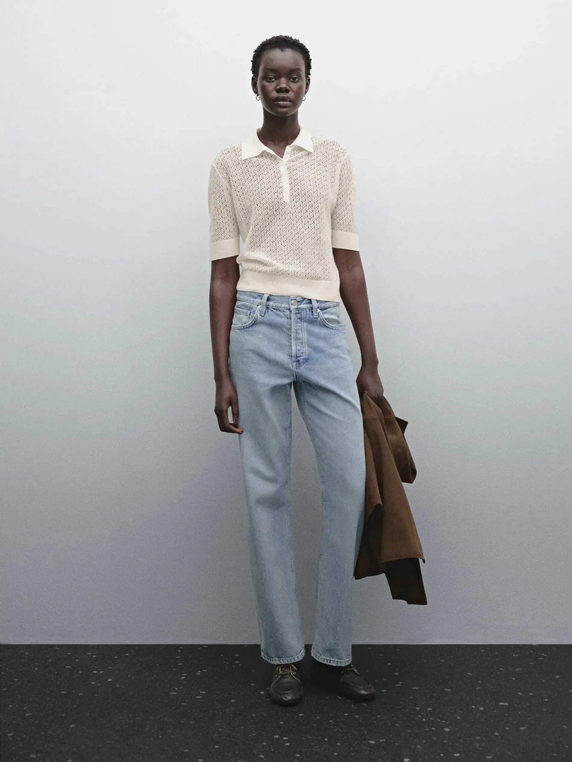 

Ethereal costume 2026 MD YAZHIMEI spring new style of Temperament commuter cut-out Polo neck short-sleeved knitwear for women