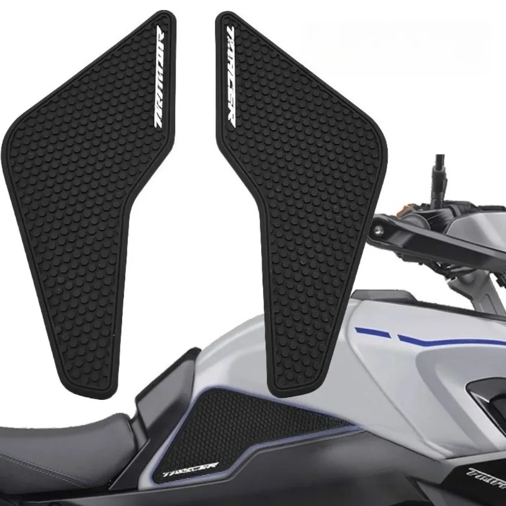 

Противоскользящие накладки на топливный бак для Yamaha Tracer 900 2015-2019