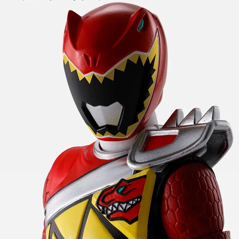 Bandai-Sentai Kyoryuger Figura Anime, original S.H.Figuarts Zyuden, Action Figure Vermelho Kyoryu, brinquedos de coleção, prenda para criança