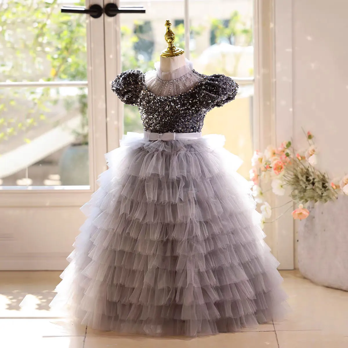 Dreamy Vow D184 Luxury Gilr Dress Gray High Neck Short Sleeve Appliques Princess for Kids Wedding Birthday Party Pageant Gown