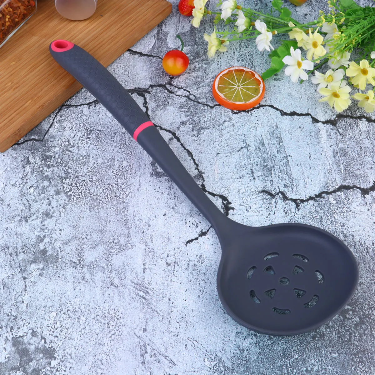 

Heat Resistant Silicone Skimmer Spoon Oil Filter Ladle Slotted Food Serving Strainer For Kitchen Home Restaurant Grey Red