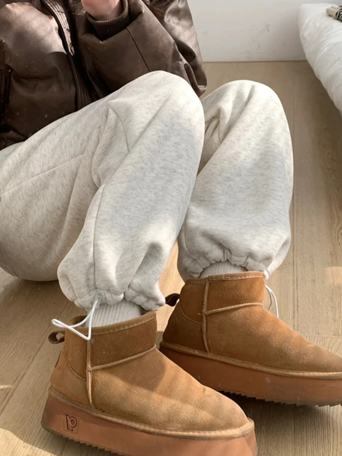 

Heavyweight Thiened Men's Autumn Winter Dstring Cuffed Sweatpants White Floral ey Bootcut Pants Youth Faion Brand