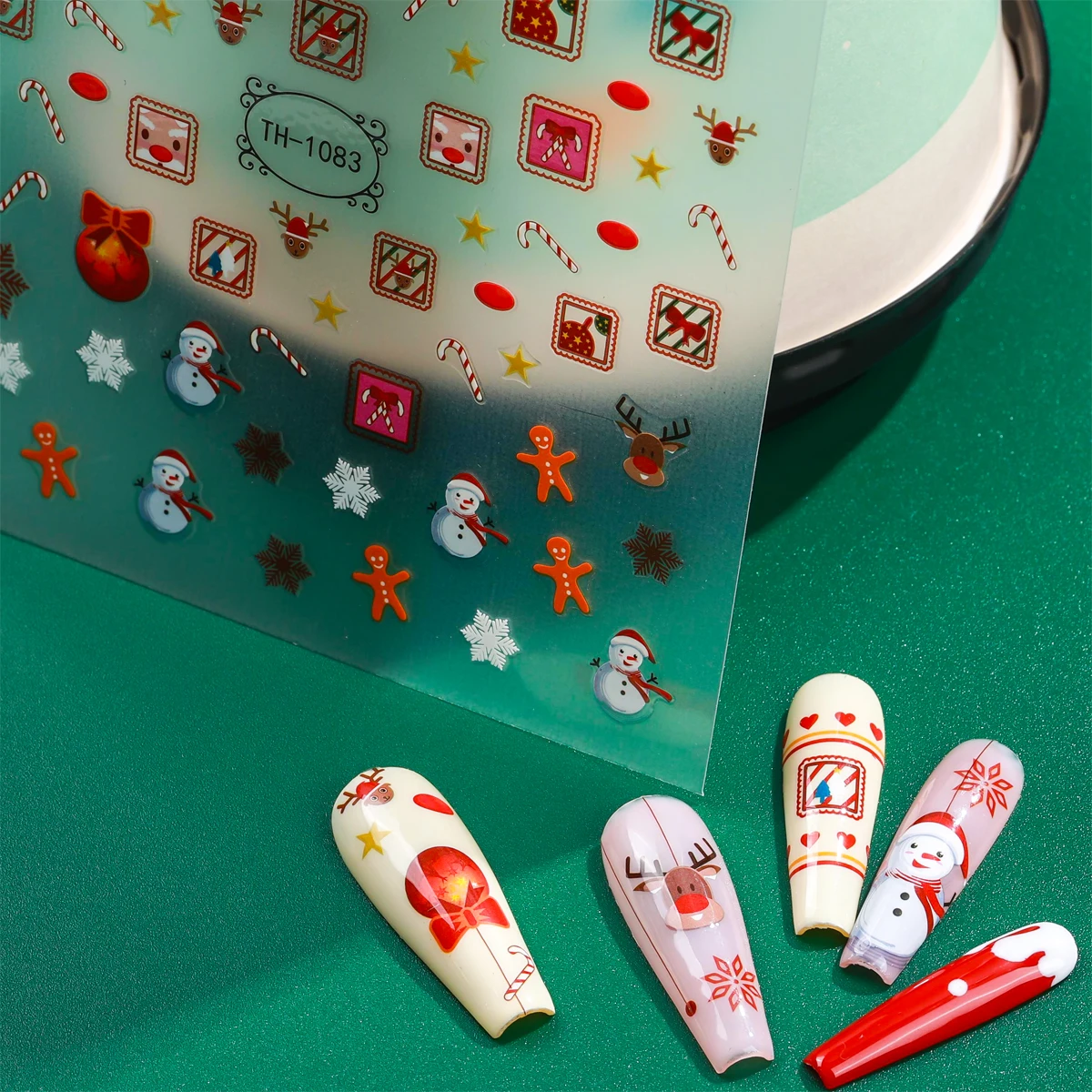 2 pçs natal arte do prego adesivo 3d floco de neve boneco de neve elk bola colorida auto-adesivo decalques de unhas para diy manicure decoração