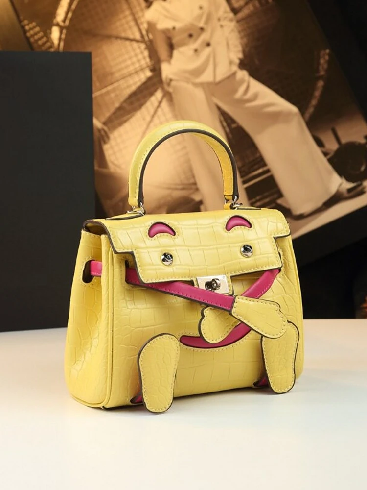  Pig Doll Celebrity Single Shoulder Bag Crossbody Funny Face  Bag Ladies Handbag Polyester  Vertical Shape
