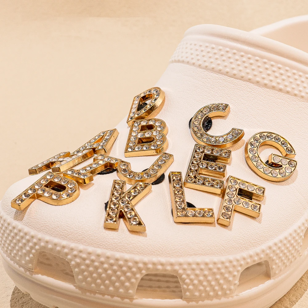 1 Stück Buchstaben Luxus Schuh Charms Alphabet Schuh Dekorationen Pins für Sandalen Frauen Mädchen Geschenke Bling Zubehör – Detail 10