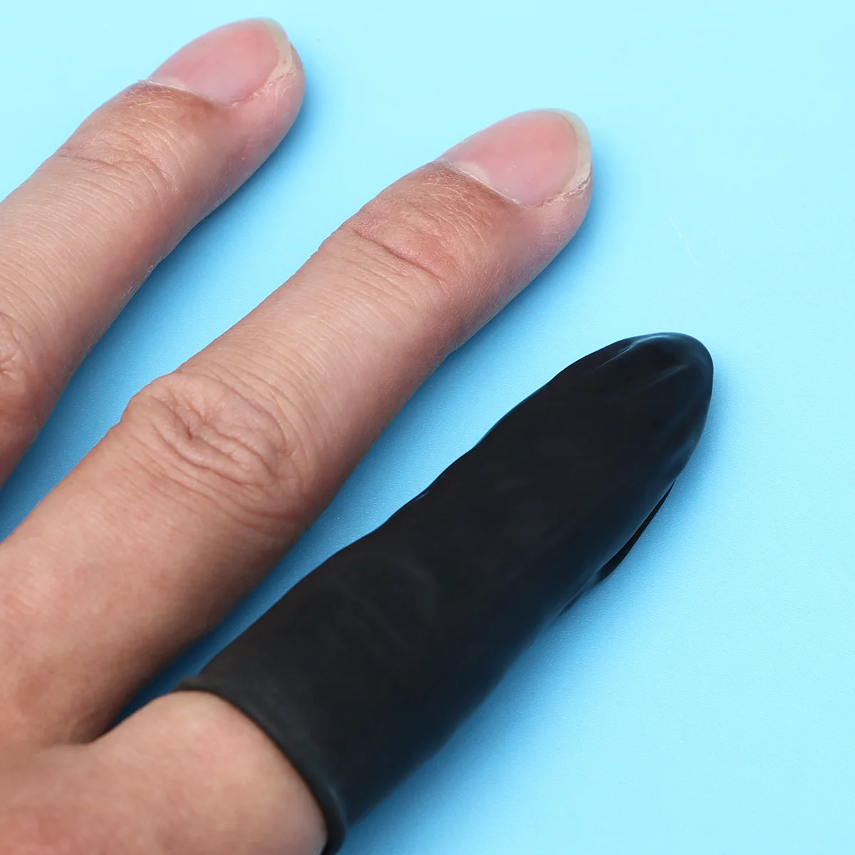 

1000Pcs Black Latex Finger Covers Anti-Static Elastic Protective Fingers Cover for Factory Workshop Repair Worker Finger