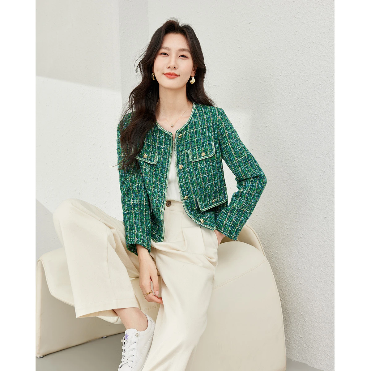 เสื้อแจ็คเก็ตผู้หญิงลายสก็อต VIMLY รุ่นหรูหรา ประจำฤดูใบไม้ร่วงปี 2025 แฟชั่นใหม่ สไตล์เรียบหรู คอทรงโอ ติดกระดุมแถวเดียว ใส่ได้หลากหลาย รุ่น M8855