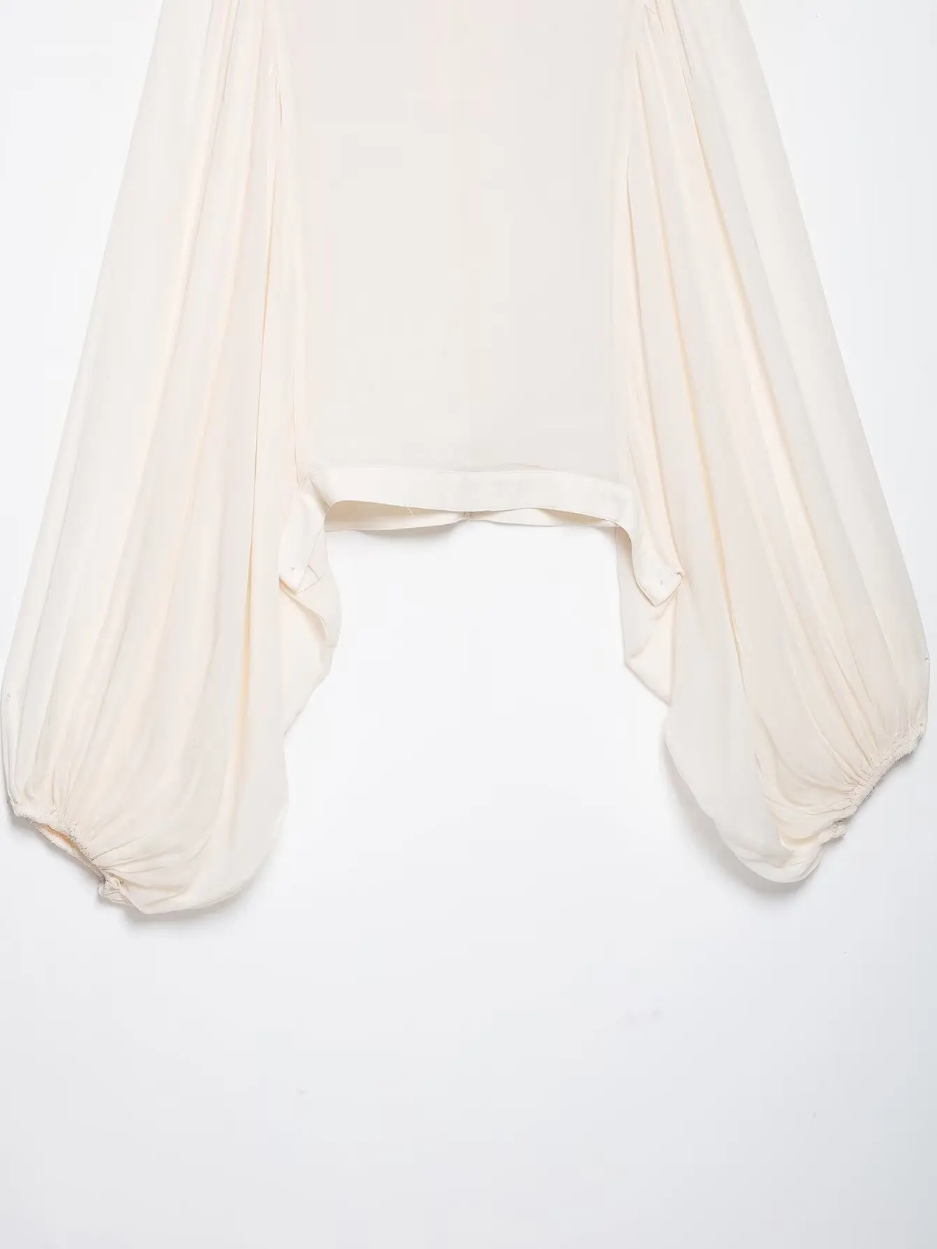 Aurelia Embroidered Statement Blouse Sa5571982378245a7ade19d2b2c898125w