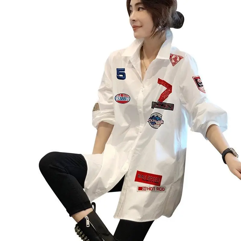 Fashion Lapel Button Spliced Letter Embroidery Shirt Women\'s Clothing 2022 Autumn New Oversized Casual Tops Loose Korean Blouse