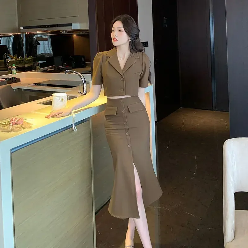 Top and Bottom Elegant Skirt Female Outfits Casual Korean Style The New Function of Matching Promotion Women's Two Piece Set