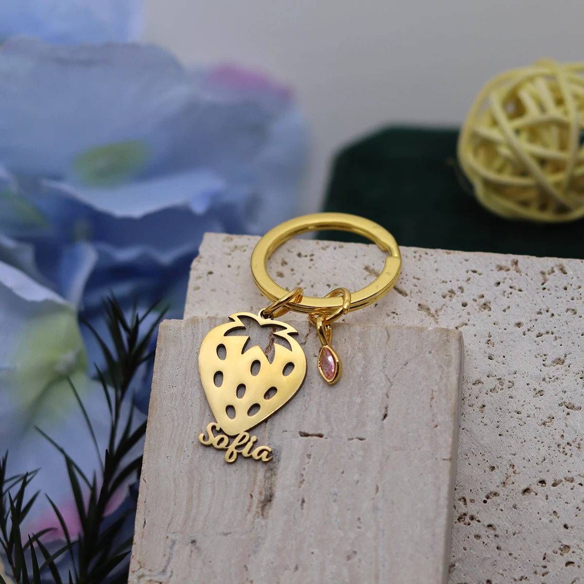 Customized Stainless Steel Strawberry Pendant Keychain Engraved Cartoon Jewelry Men Gifts Women Gifts