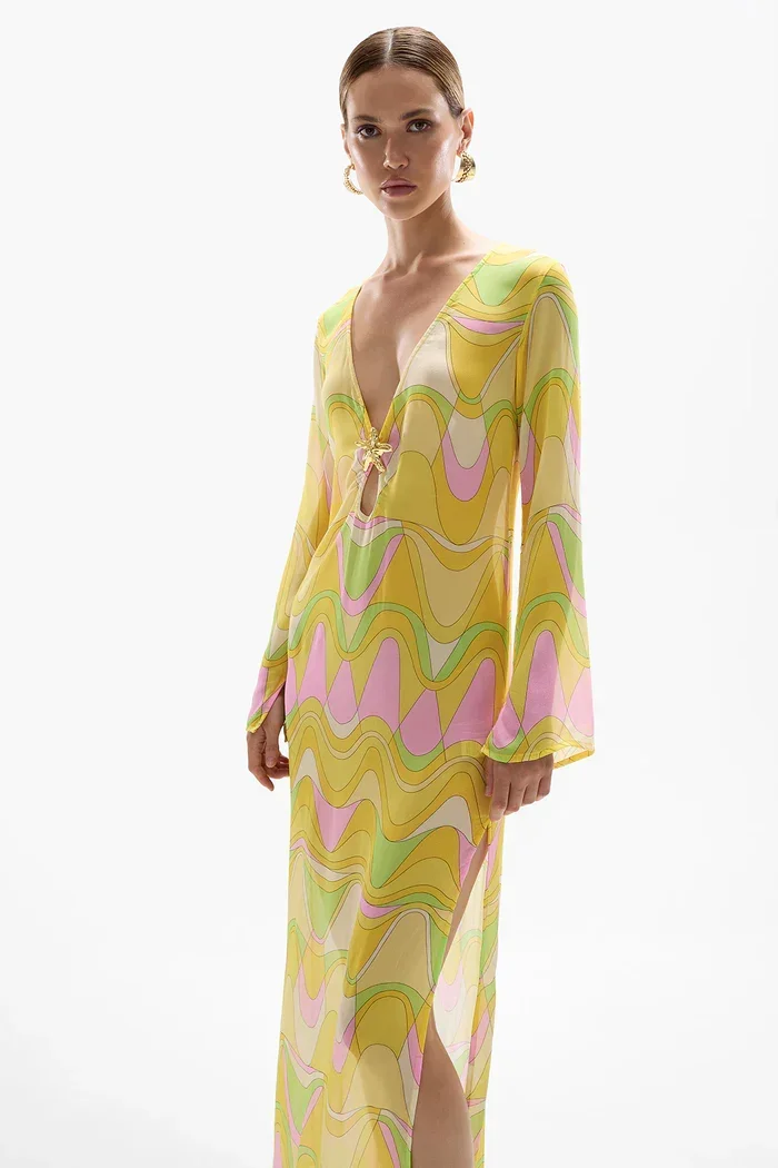 2025 Nuovo arrivo Bikini Set con gonna Costume da bagno donna Moda Halter Cut Out Lady Costumi da bagno Abiti estivi Abbigliamento da spiaggia femminile