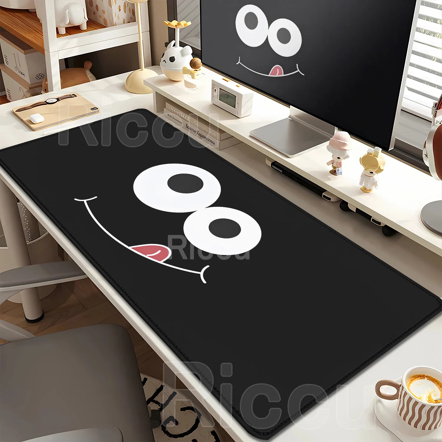 Cute Eye Expression Kawaii Pad Small Rubber Mousepad For PC Gamer Desktop Decoration Office Mouse Mat Deskmat Rug Stitched Edge