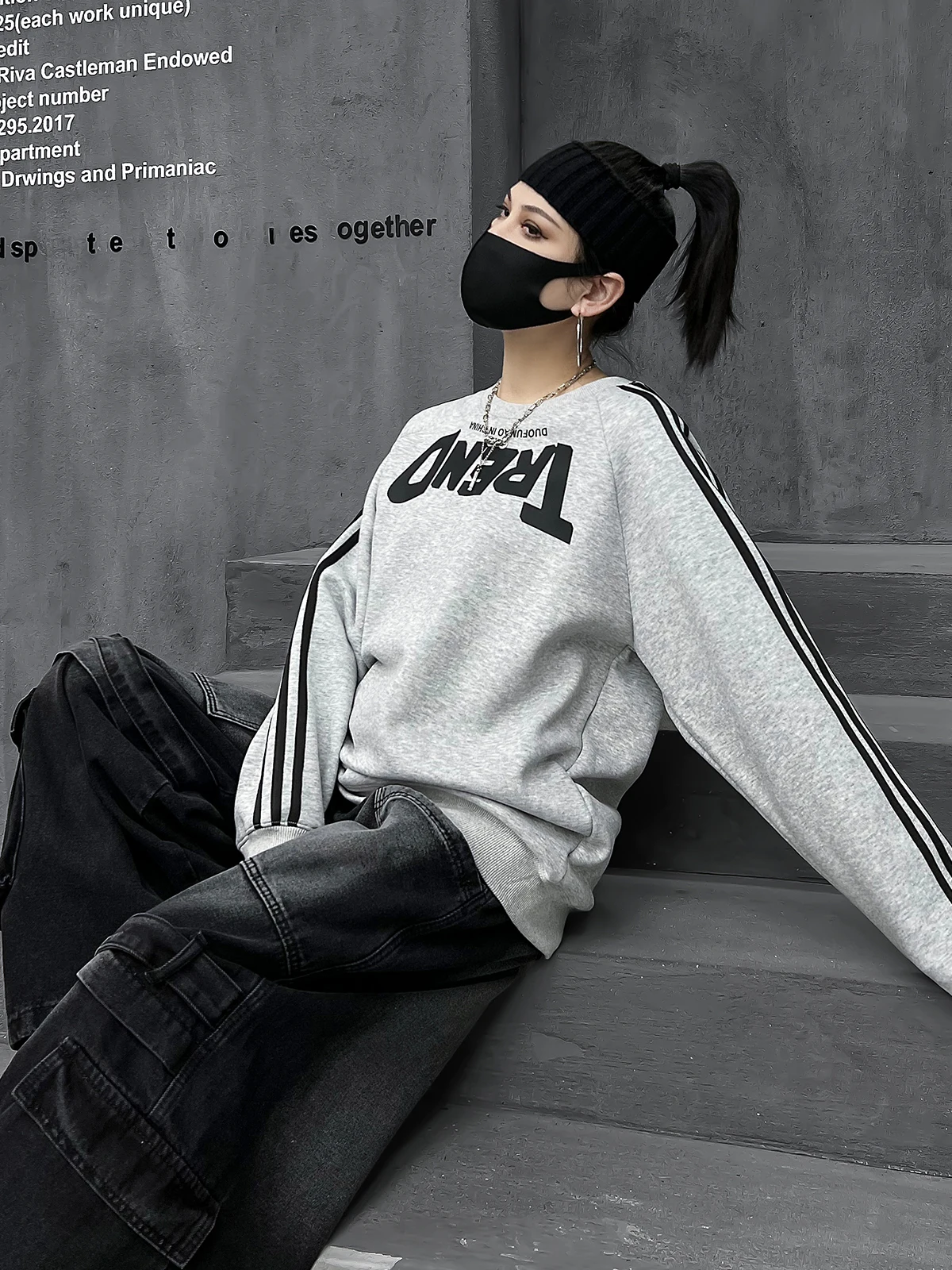 

Cool ay Fce Lined Hoodie round Ne Base irt Women's Faion Street Sle Sweatirt Loose Fit Long Sve Cotton Poly...