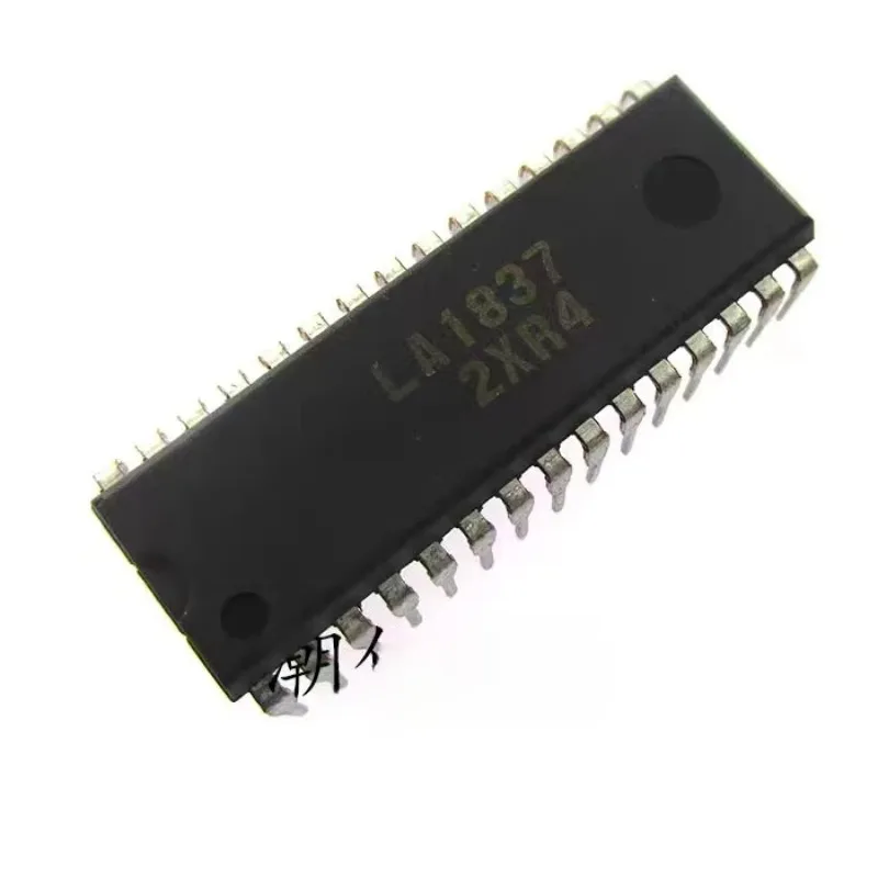 Pack LA1837N LA1837 Single-Chip Home Stereo IC DIP30 For