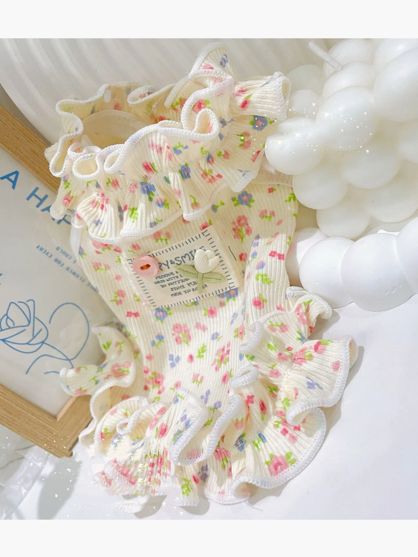 

Cotton Cute Little Floral Lace Pet Clothes Fresh Style Cats Dogs Dress Anti-Shedding