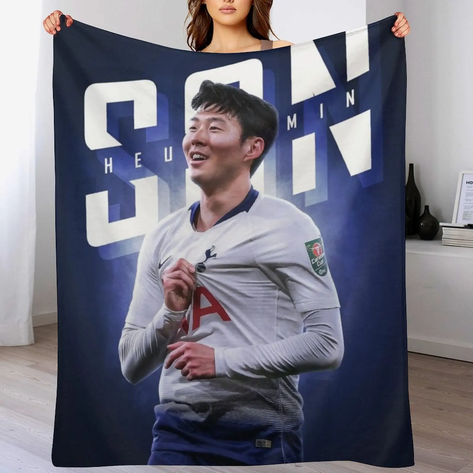 

Son Heung-min #89 Throw Blanket