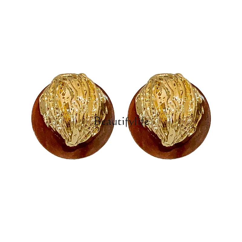 

Maillard retro stud earrings for women's high-end temperament coffee earrings 2024 new models