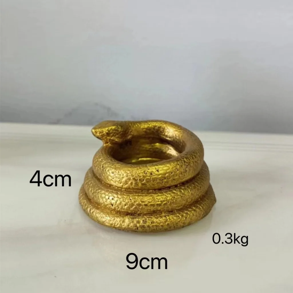 Portacandele serpente d\'oro Vintage stufa di incenso resina camera da letto per uso domestico ornamenti per ufficio Lucky Fortune Zodiac Snake Gifts