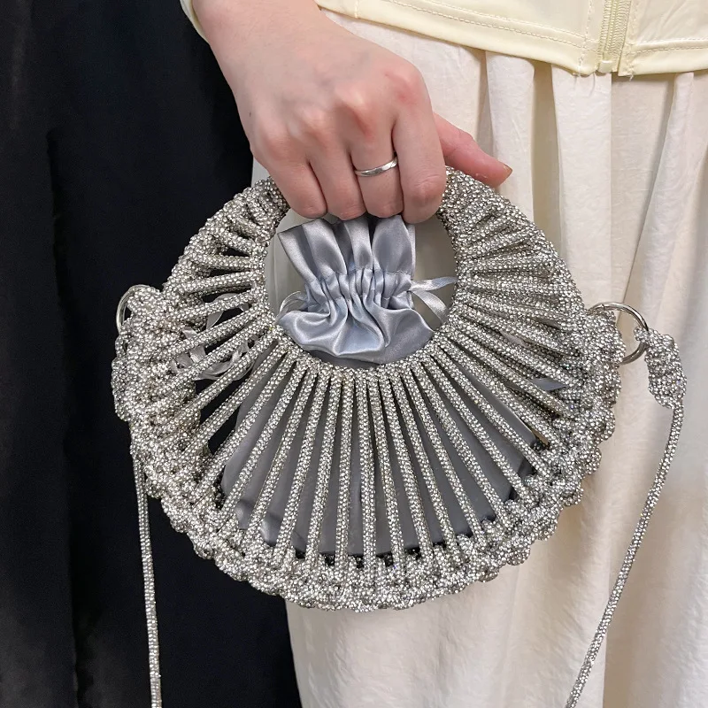 New Niche Design High-end Crossbody Women's Bag Sparkling Vintage Silver Diamonds Hand-held Shoulder Bags Women's Light Luxury