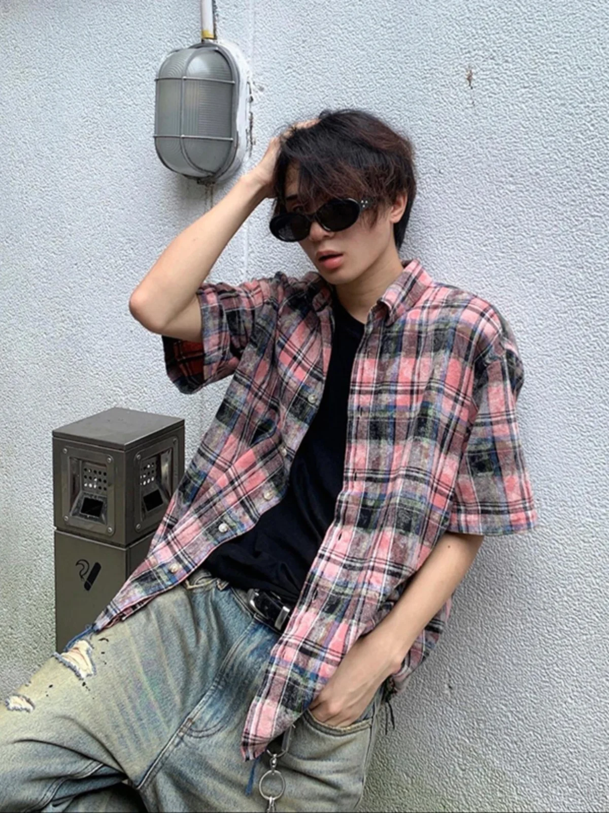 

Мужская повседневная рубашка в розовую клетку в стиле преппи, американское ретро, новинка 2024 года, свободный крой, летняя модная верхняя одежда