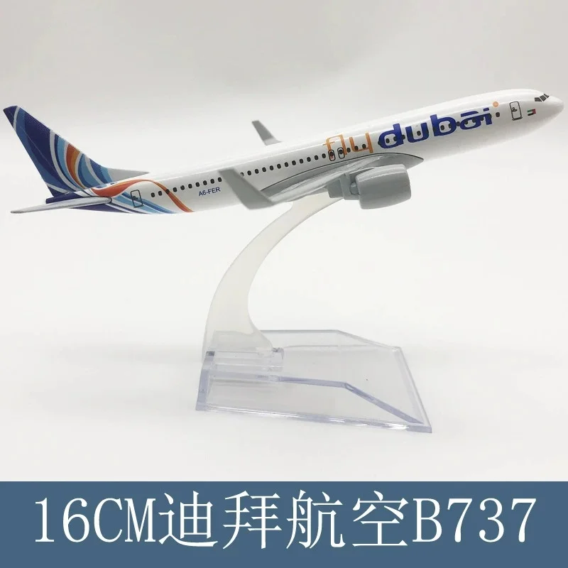طائرات مصغرة 1/400 مقياس سبيكة نموذج 16 سنتيمتر B737 يطير دبي الخطوط الجوية محاكاة الطائرة مع قاعدة زخرفة عشاق الطيران