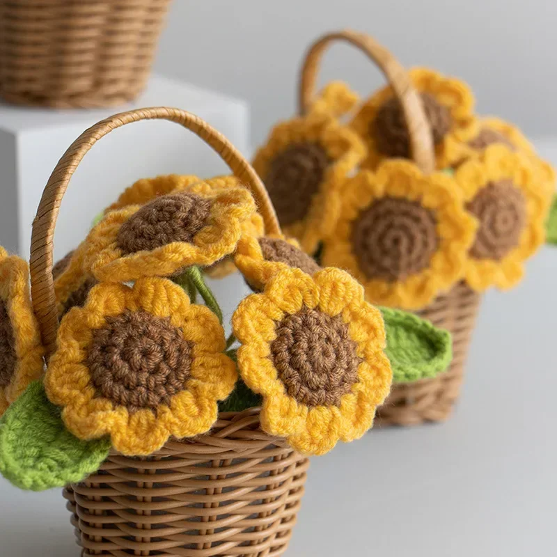 Creative Knitted Sunflowers Hand-knitted Flower Woven Rattan Potted Wedding Ornament Office Desktop Decor Graduation flower