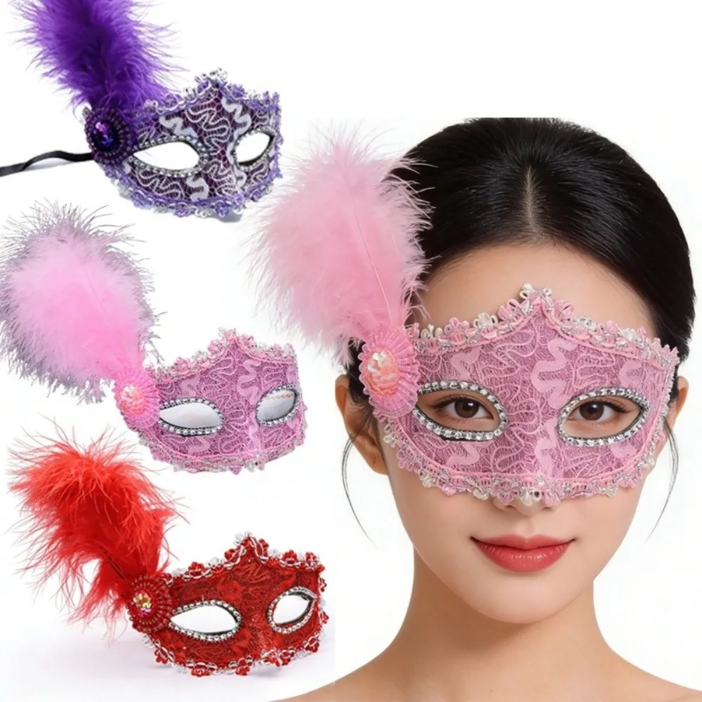 Novelty Multicolor Half-Face Mask Seductive Style Cosplay Masquerade Ball Mask Lace Masquerade Feather Mask Women's Event