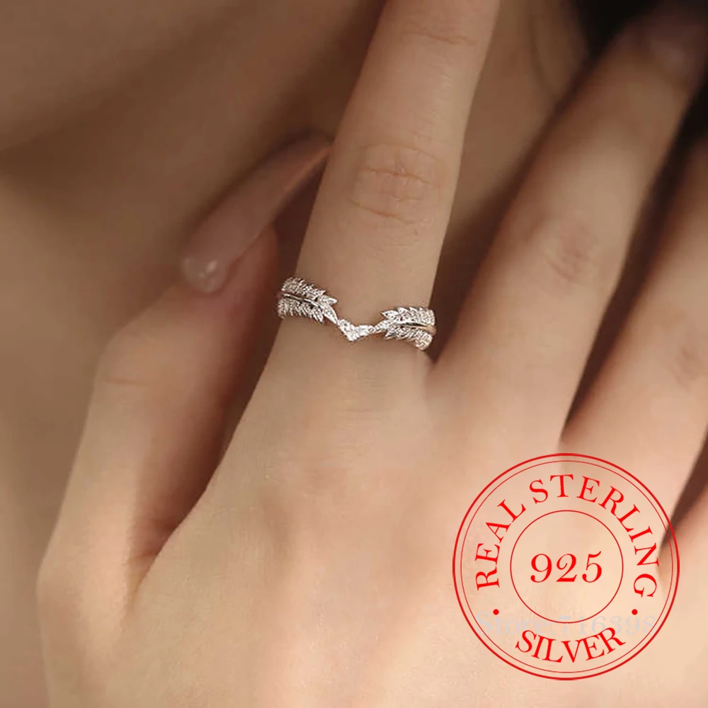 

Женское кольцо из серебра 925 пробы, с кристаллами