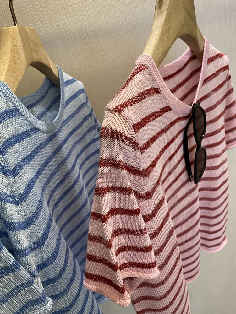 T-shirt in maglia allentata a maniche corte con scollo tondo a righe casual da donna estiva