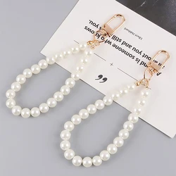 Pearls Beaded Alloy Keychains for Women New Minimalist Car Bag Bluetooth Headset Key Rings Pendant Jewelry Accessories