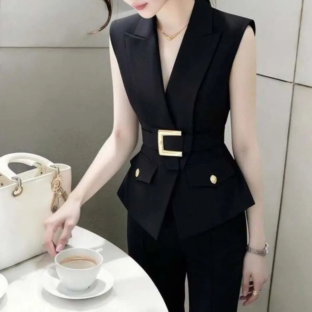 Huge good-looking light luxury black suit vest women's summer 2026 new model  sleeveless puffer jacket women