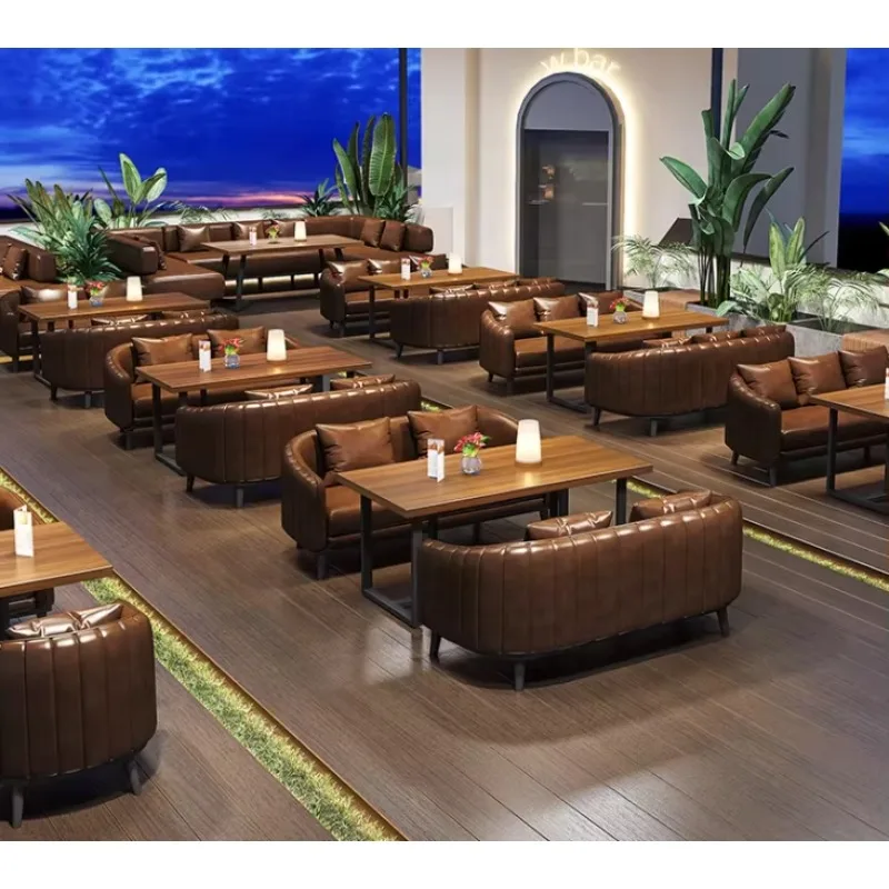 Рисунок 4 - Сиденья из искусственной кожи по