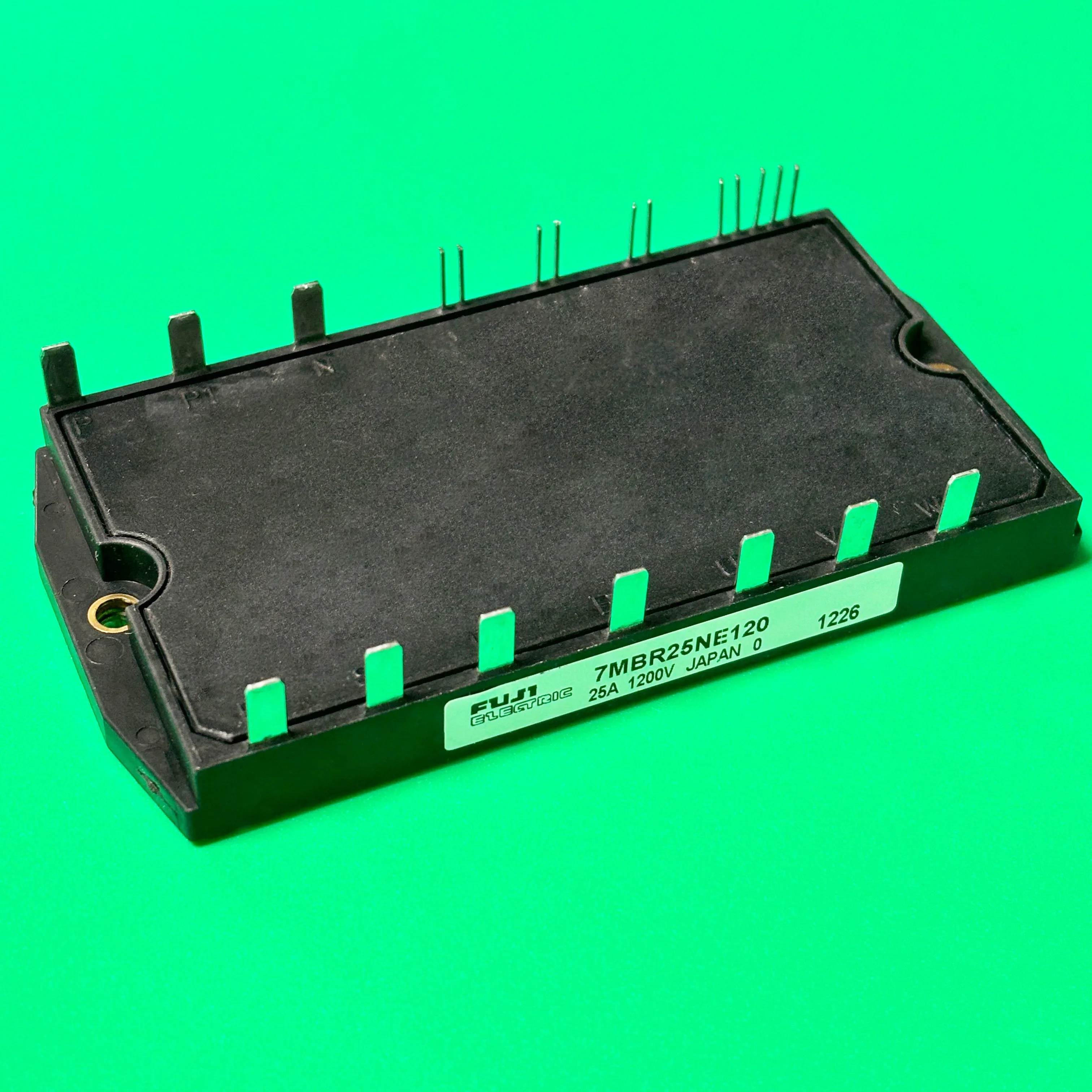

7MBR25NE120 MODULE 7MBR25 NE120 IGBT 25A 1200V 7MBR25NE 120 7MBR 25NE120 7 MBR25NE120 1.2KV 7MBR25N E120 7MBR25NE-120 25N E 120